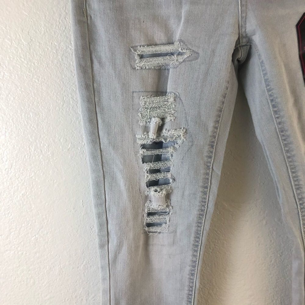 NoBoundaries Mid Rise Distressed Skinny Jean - Picture 2 of 9